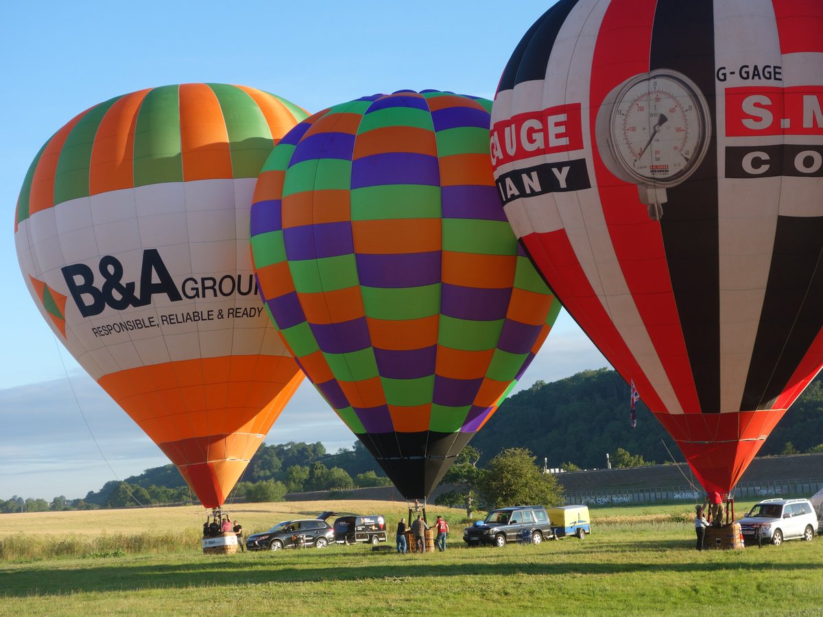 mjballooning's tweet photo. What beautiful weather we had for flying last weekend 😍☀️ https://t.co/iWfAqIZvWh