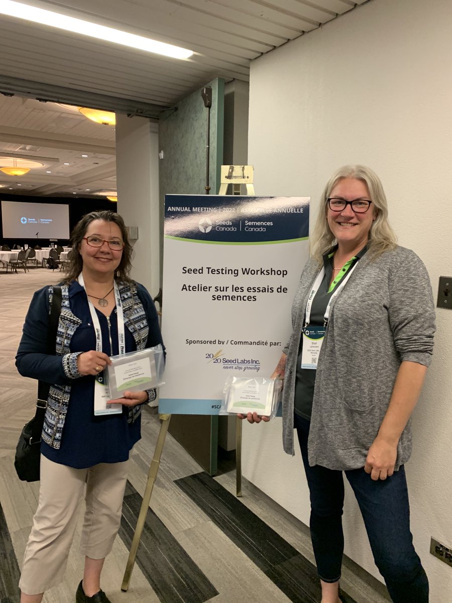 Sarah2020labs's tweet image. ⁦@2020SeedLabs⁩ happy to sponsor ⁦@Seeds_Canada⁩ seed testing work shop and seed swap. Thank you Ioana  Stroe and Shari LaFreniere for putting the tools for analysts together.