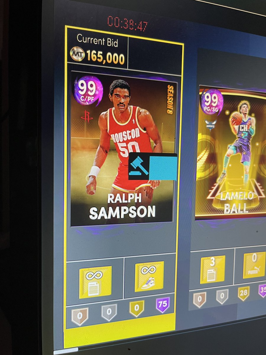 blessedlacey's tweet photo. @NBA2K_MyTEAM Go bid on this beast before he’s gone 🙌🏾✨😮‍💨! https://t.co/yIs462d4Kn