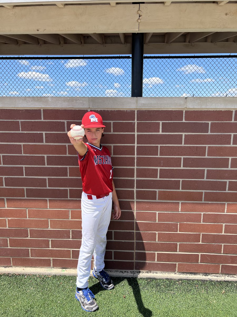 Your <a href="/INMustangsSpark/">Indiana Mustangs - Sparks</a> go 2-0 in pool play at the USSSA World Series. Winners Bracket starts tomorrow. Game time is 1p at Championship Park in Kokomo. Come out and support our team. Congratulations to Landon Maugeri on his first HR of the season <a href="/RoundTripperAca/">RoundTripper Academy</a> <a href="/1MustangsNation/">Indiana Mustangs</a>