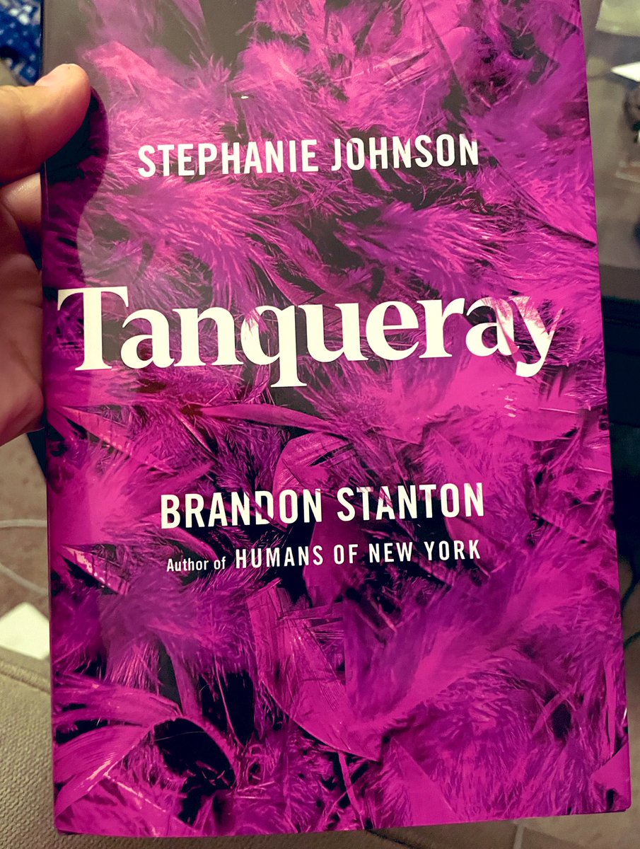BlckRoseDGuerre's tweet photo. ✨It came today!!!💖
#humansofnewyork #tanqueray #stephaniejohnson #brandonstanton #hony https://t.co/nC2lufcj4F