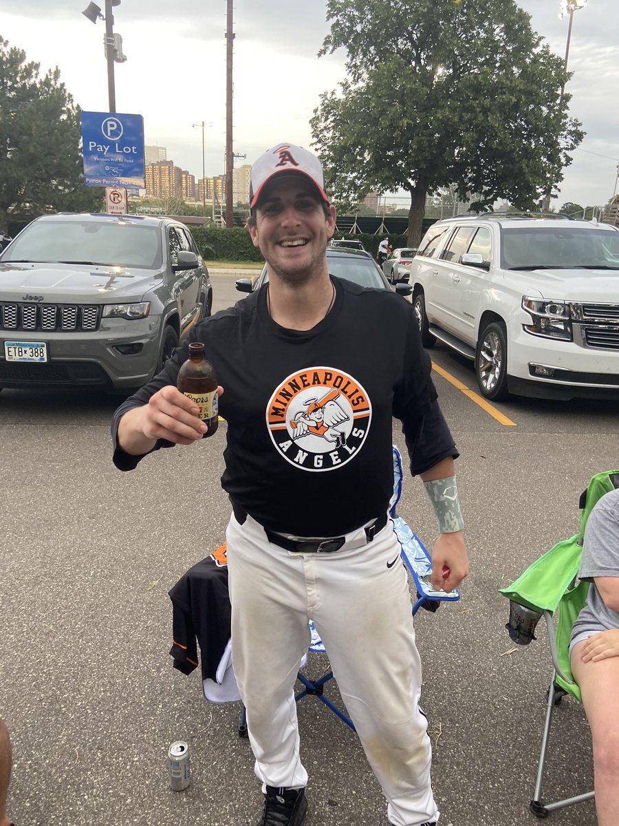 Donnie Slinger (@donnieslinger) on Twitter photo <a href="/MplsAngels/">Minneapolis Angels</a> beat <a href="/Metro_Merchants/">Metro Merchants</a> in come-from-behind fashion, 3-2. Schuld bulldogged for the CG win. Timmy Kohlmann hit a 2-run double to drive in the winning run. And earns his first Coors Banquet POG: <a href="/MplsAngels/">Minneapolis Angels</a> beat <a href="/Metro_Merchants/">Metro Merchants</a> in come-from-behind fashion, 3-2. Schuld bulldogged for the CG win. Timmy Kohlmann hit a 2-run double to drive in the winning run. And earns his first Coors Banquet POG: