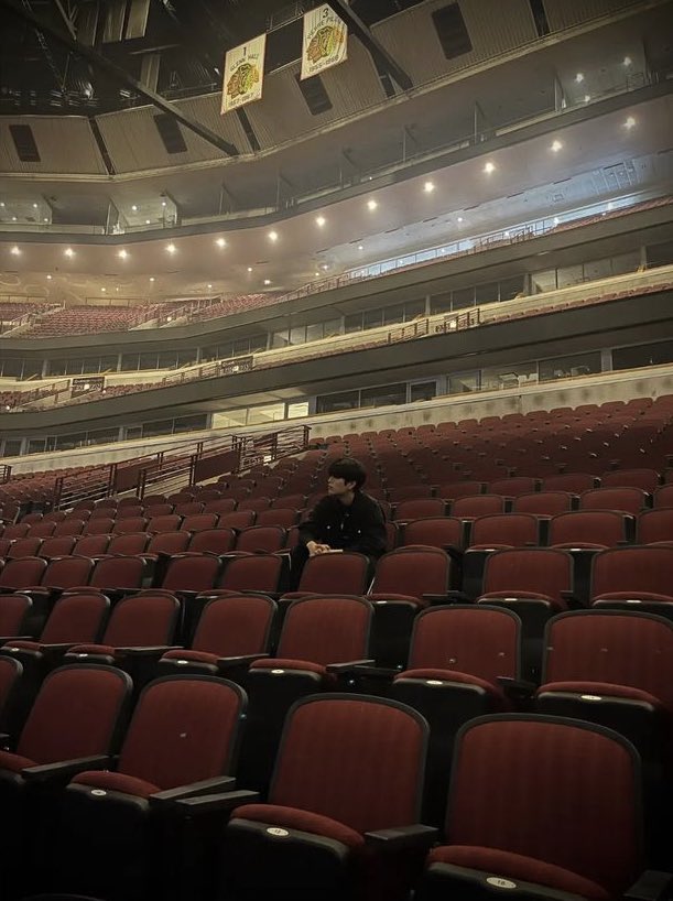 ghost 🎤
#SKZ_RECORD