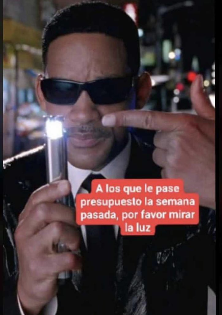 BarVBarbis's tweet photo. Lloro lo que subió mi carpintero al estado de wpp https://t.co/vuu7TqgLnW