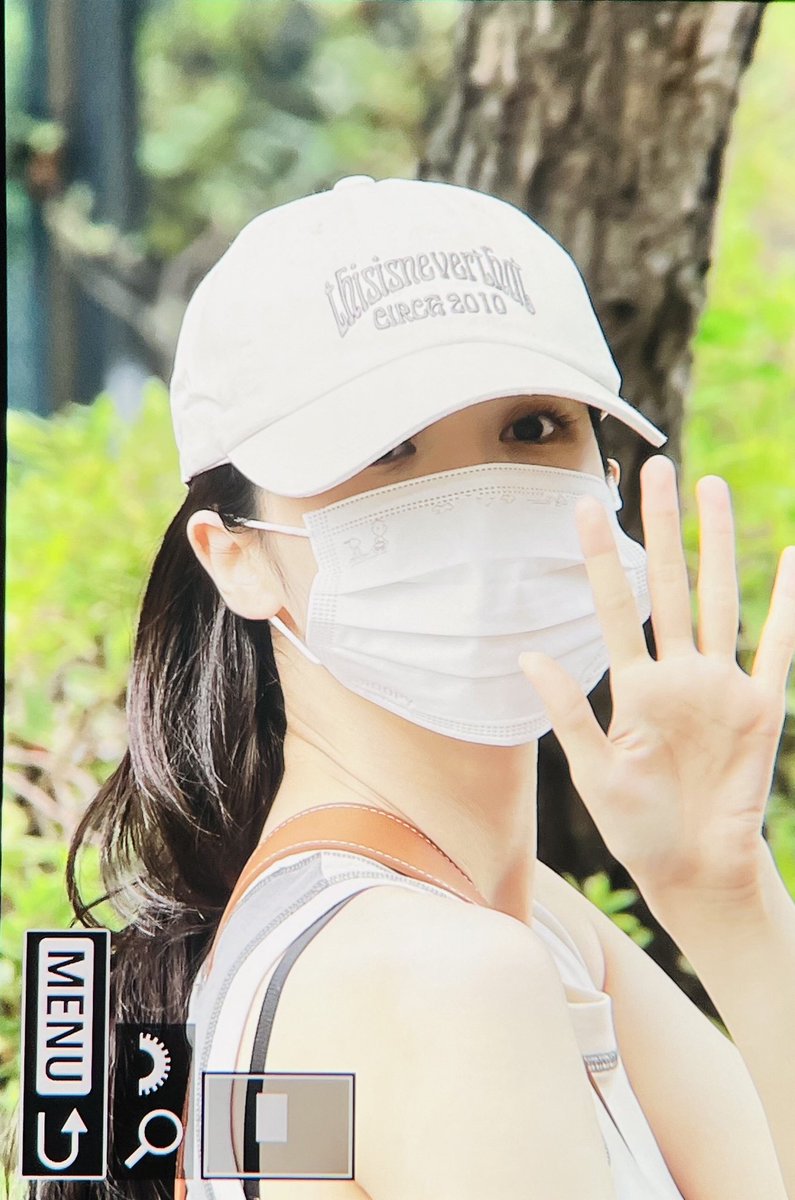 9806O3's tweet photo. #SINB #신비 https://t.co/ZZbhH5N84r