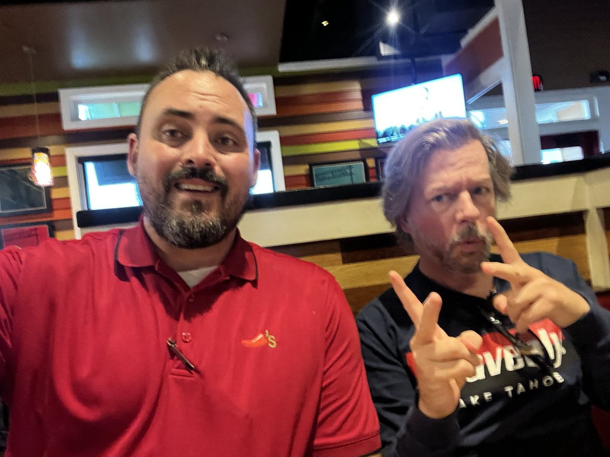 MbNaden's tweet photo. The One and Only, David Spade, came to my Chili’s for the Best Chip and Salsa and Fajitas in town!!
#chilis #chilislove @DavidSpade https://t.co/CV7GVeml7p