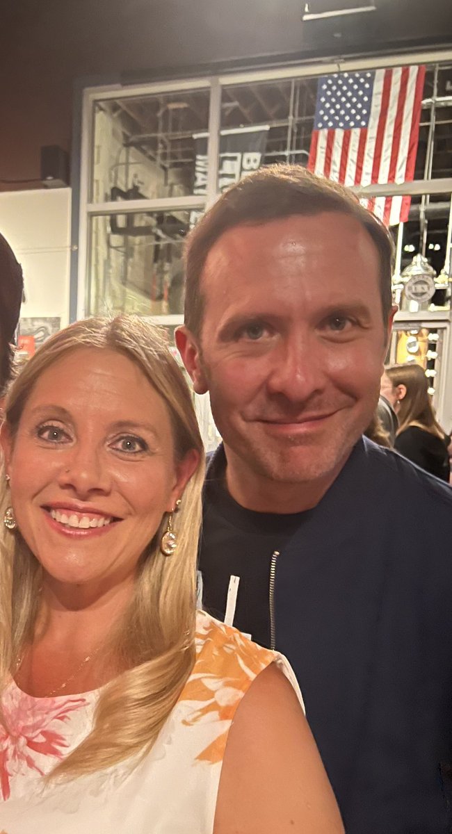 Wishing you the happiest of birthdays <a href="/TimDownie1/">Tim Downie</a> 🎉🎁🎂🎈🎊
I hope it’s the best one yet…ps if I realized that your birthday was coming up I would have bought you a celebratory drink 🍺 Cheers to you 💖