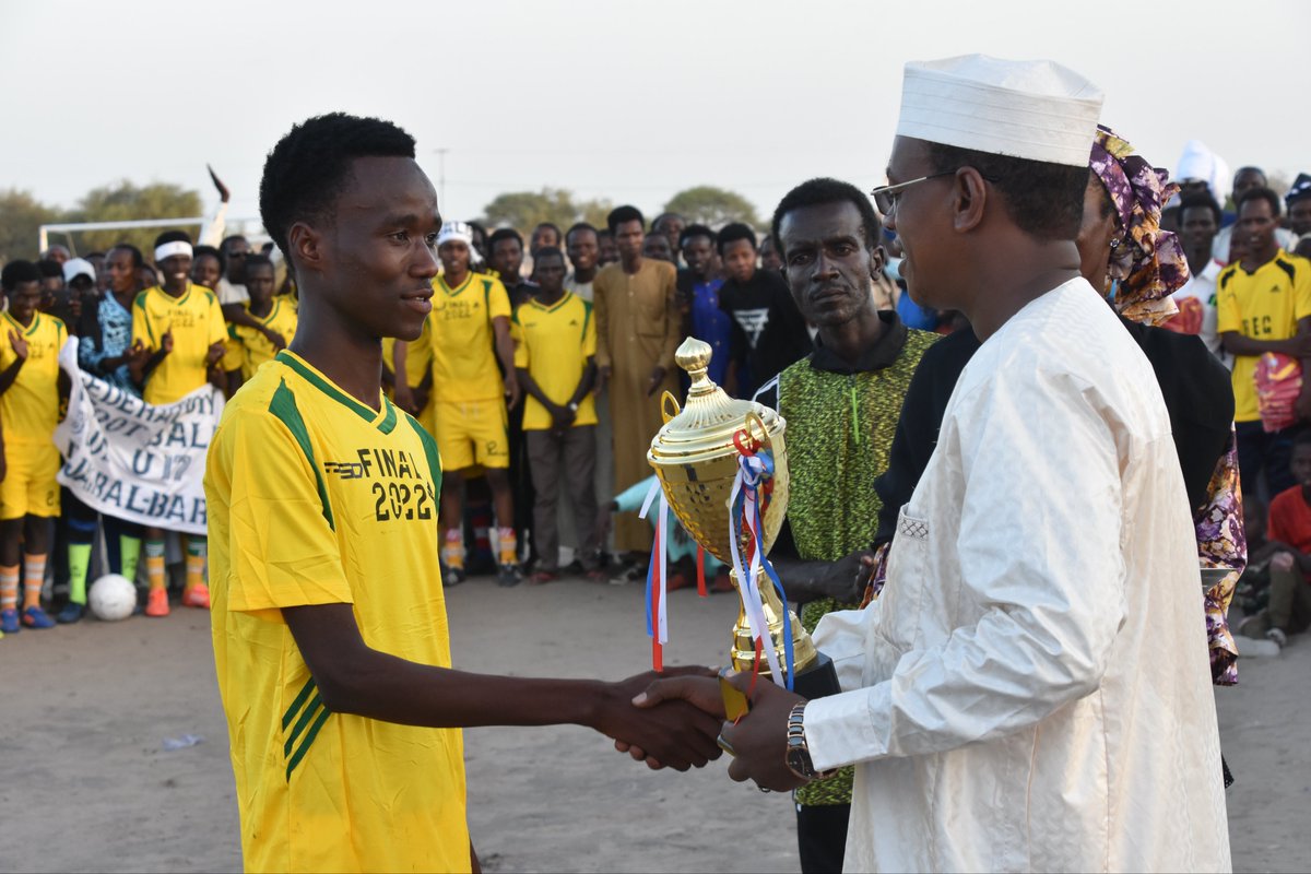 UNFPATCHAD's tweet photo. #JMP2022 A MASSAKORY: CLÔTURE DES ACTIVITÉS
Finale football masculin: DJAMBALBARH vs SEITCHIRI
SEITCHIRI s’incline devant son adversaire sur un score de 5 à 4 par tirs au but.
#MinPlan, #ProvinceHadjerLamis, #UNTchad, #UNFPAWCARO #UNFPATchad https://t.co/ixdLrgKVl7