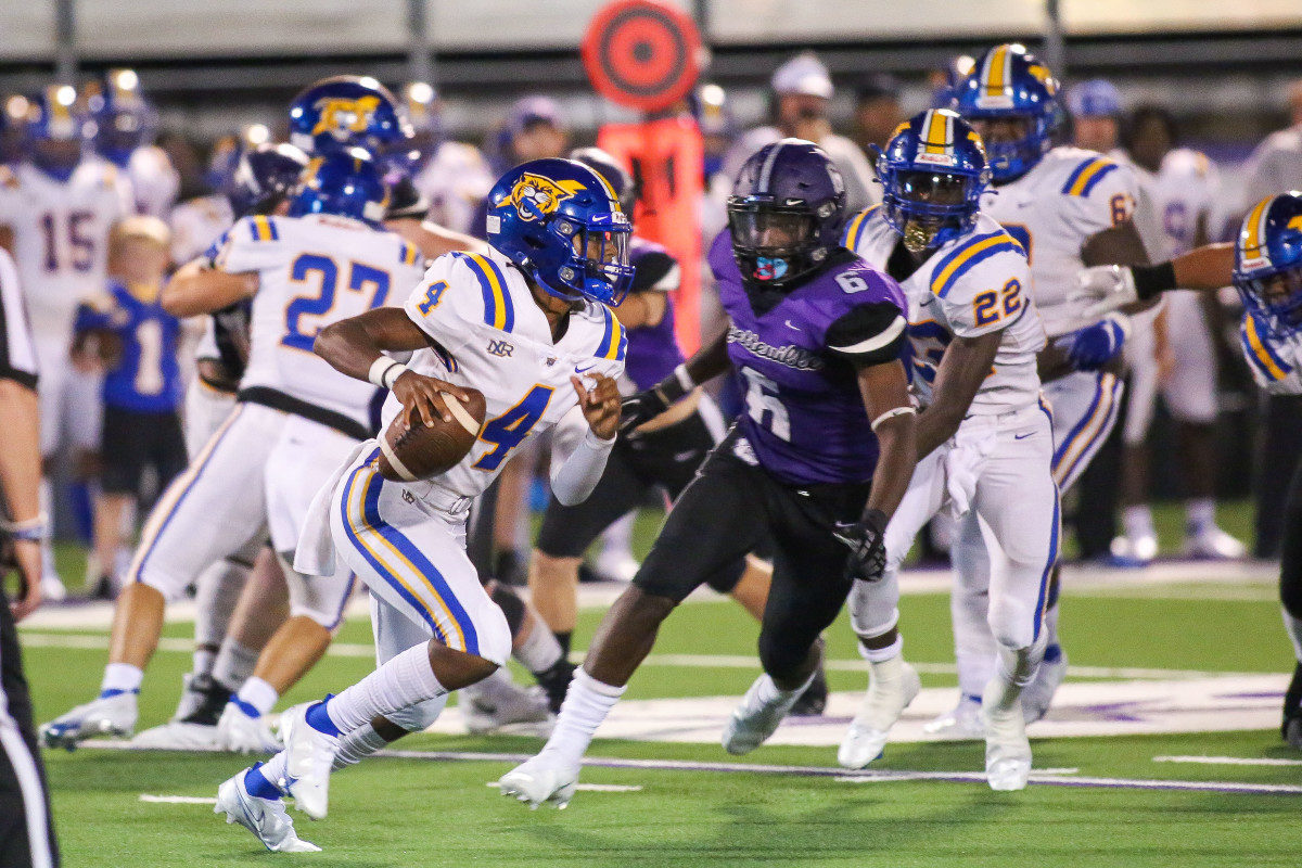 Arkansas Class 7A high school football team previews: Talented North Little Rock again a challenger for conference, state title news.scorebooklive.com/arkansas/2022/… #arpreps