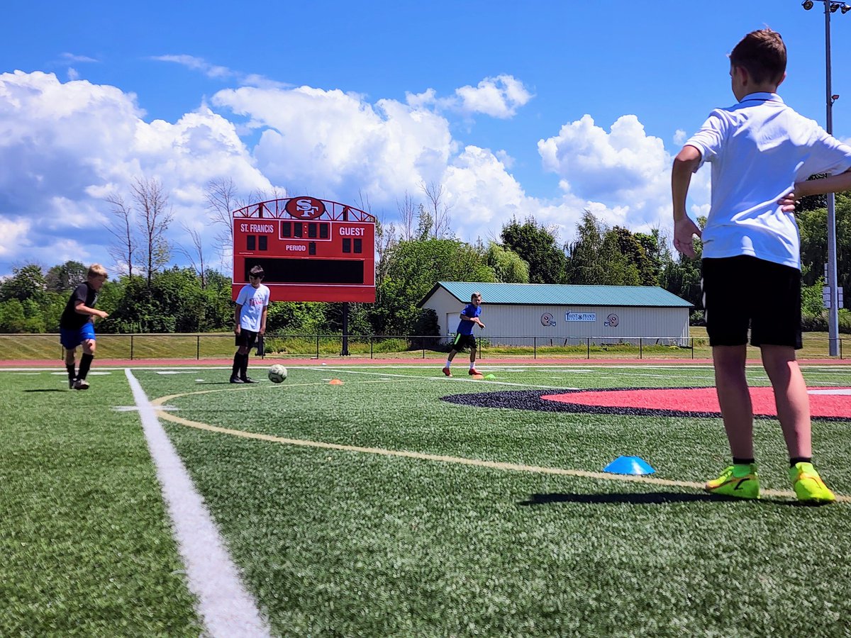 SFHSsoccerNY's tweet photo. Another successful Soccer Camp in the books!
Over 20 6th-9th graders spent the week working on technical skills, shooting, small sided games.
Thanks to the Varsity & JV players also who were camp leaders throughout the week.
See you next year!
#FutureRedRaiders https://t.co/BoM29Ot6oa