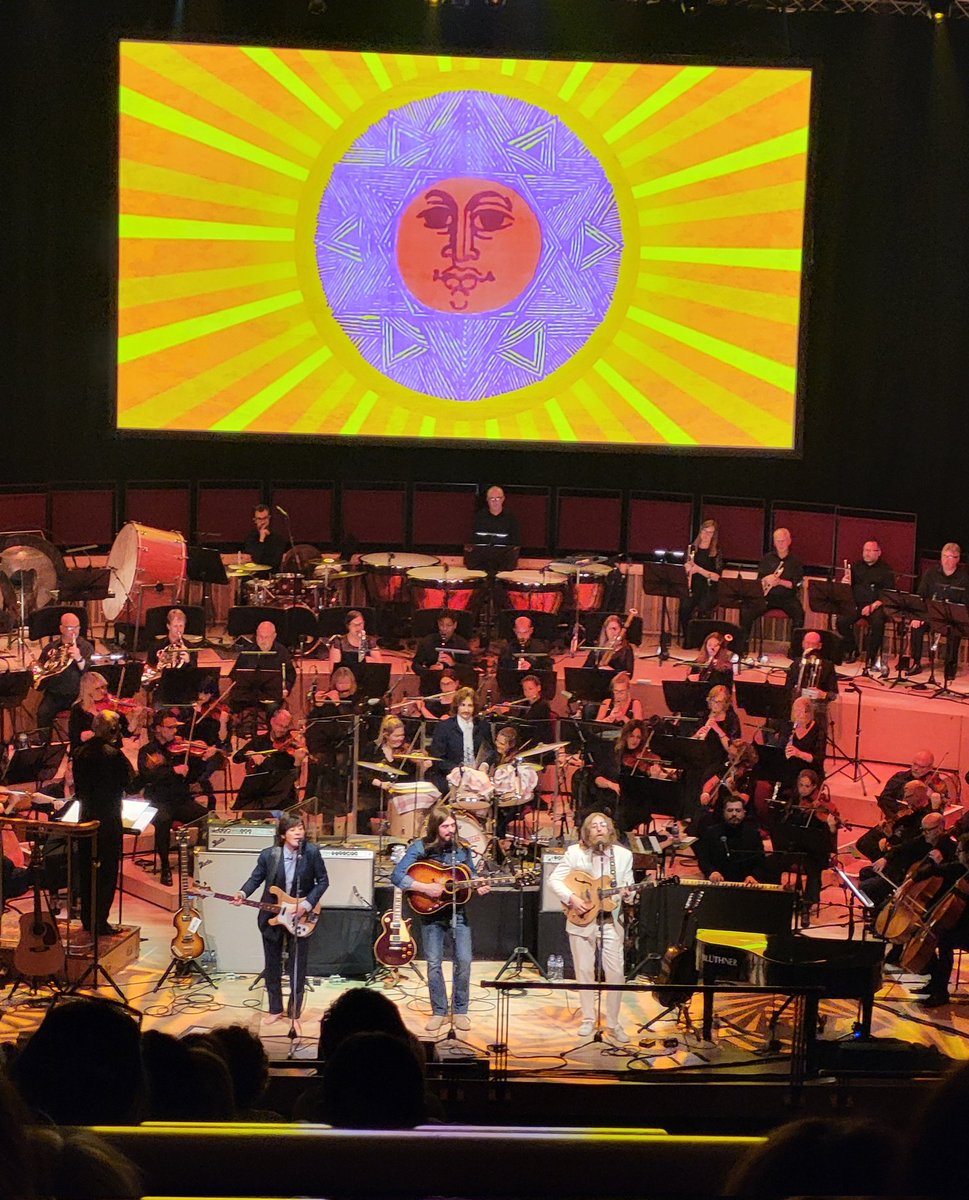 VickyHog's tweet photo. After a 3 year wait finally saw #Andintheend what a fantastic night @BootlegBeatles @liverpoolphil https://t.co/GbP3MbWxSV