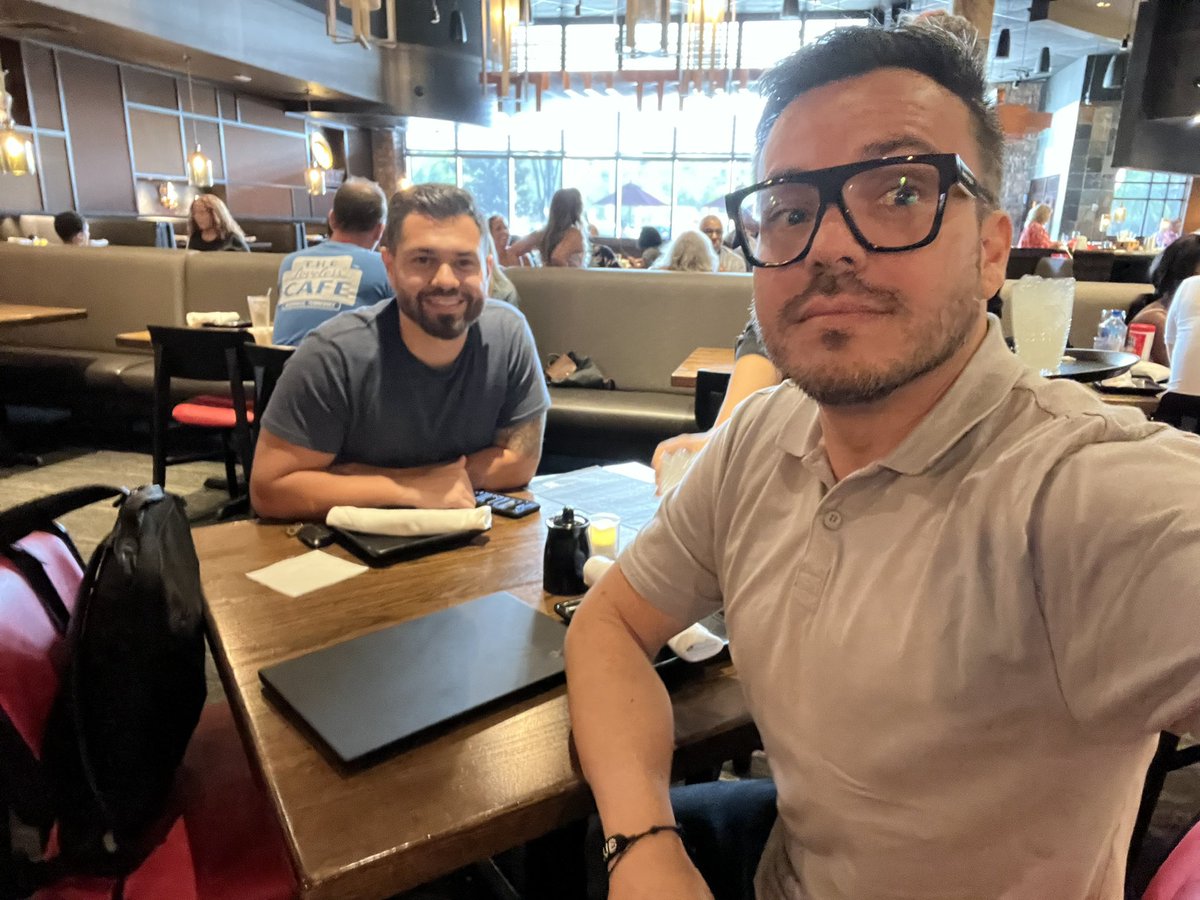 Gocholive tweet media