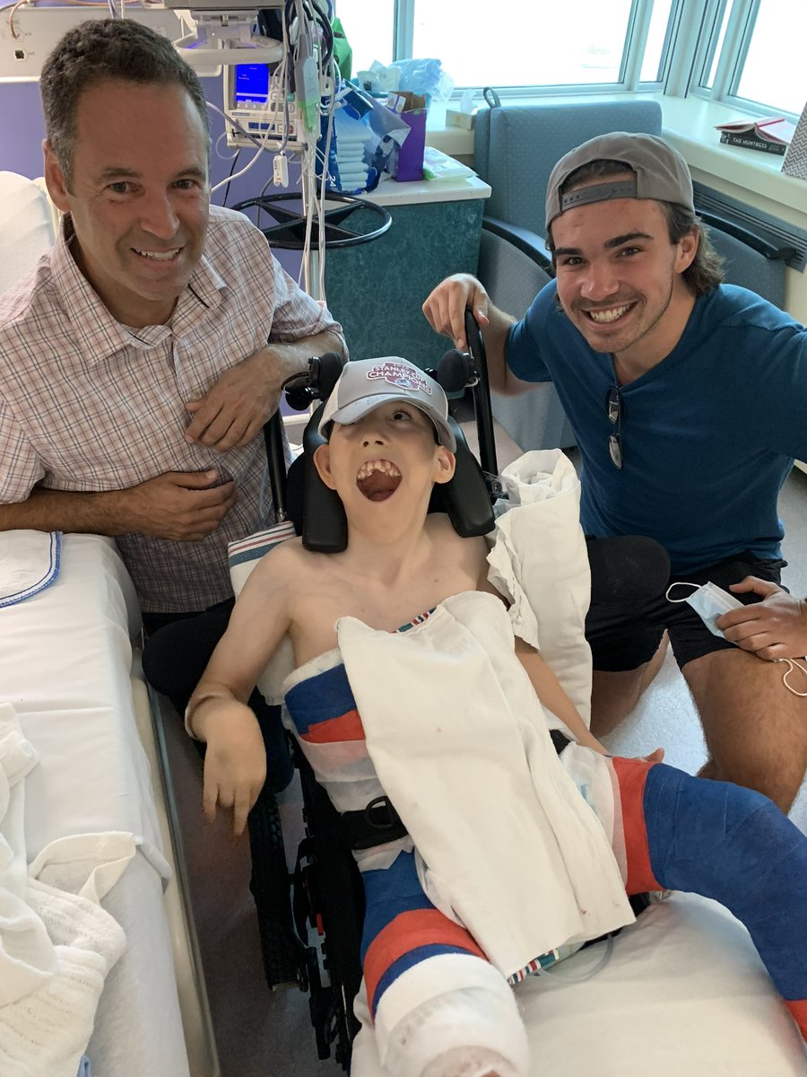 My buddy Mark brought an Avs Cup hat over to the Newhook’s house in St. John’s for Alex to sign for our friend Mat, who has had a rough summer. 
Alex said why don’t I just come to the hospital with you.
Spent an hour with Mat. 
You’re a true champ <a href="/AlexNewhook_/">Alex Newhook</a>
