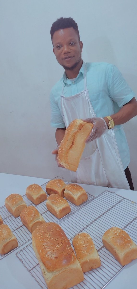 Scofield_sylva's tweet photo. #LabourChallenge I'm a chef/baker, a culinary instructor. I'll never labour in vain as God liveth. https://t.co/RcWRokFJMU