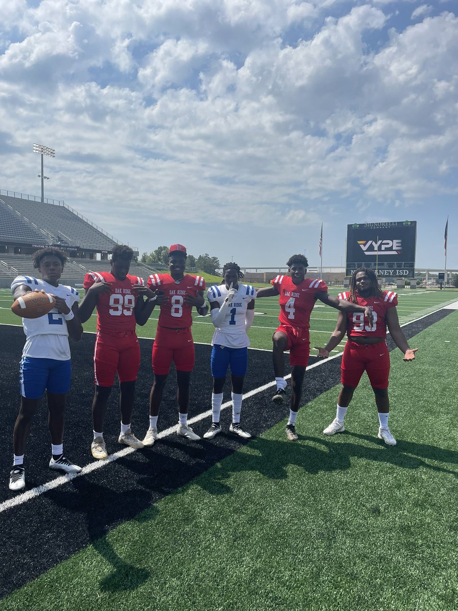 Football season is right around the corner! Our guys had a blast at the VYPE photoshoot! #WarEagle 🔵🔴🦅