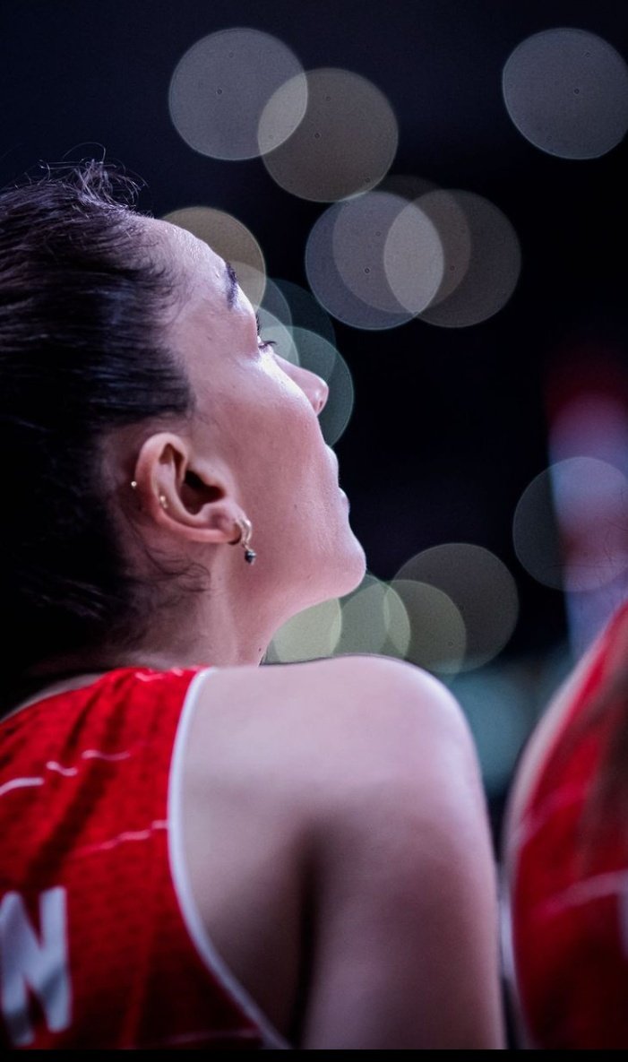 fcvolley_'s tweet photo. love kadın ❤️ #handebaladın https://t.co/OGyPiehCLi