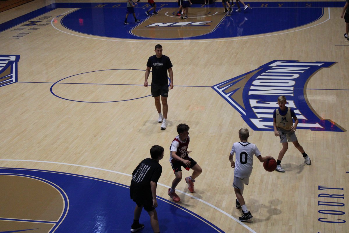 MSMU's tweet photo. We were happy to host a group of young basketball stars @MountHoops day camp this week. There was even a surprise visit from NBA champ @MalcMili13! 🏀 #MountHoops #FutureMounties https://t.co/Oz7byTD0wT