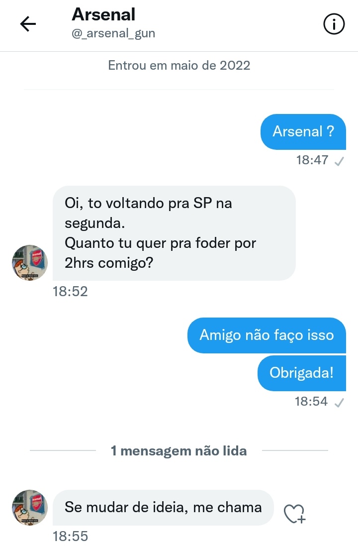 tekohas's tweet photo. Esse tipo de gente é chata e horrível @_arsenal_gun nem me conhece já me julga como prostituta! https://t.co/yykYgtZOjl