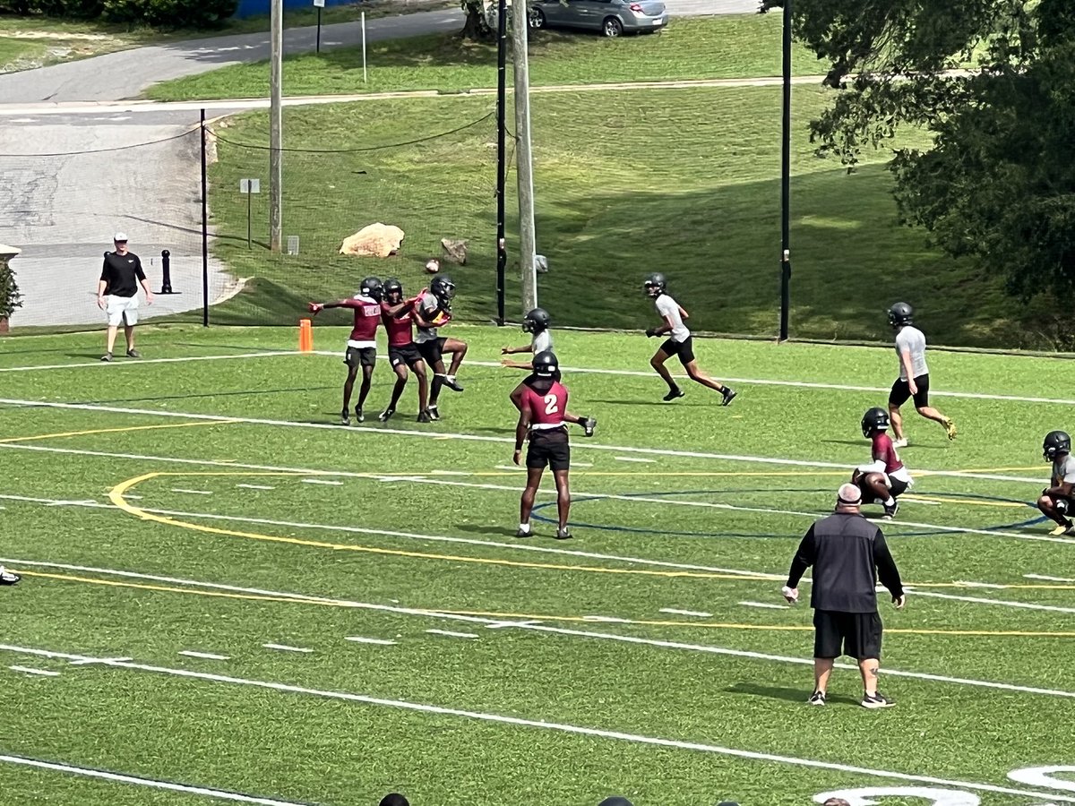 We had a solid day competing at the <a href="/LimestoneFB/">Limestone Football</a> 7 on 7 tournament today. It was a well run first class event. It’s getting closer to the start of the season. #TSB