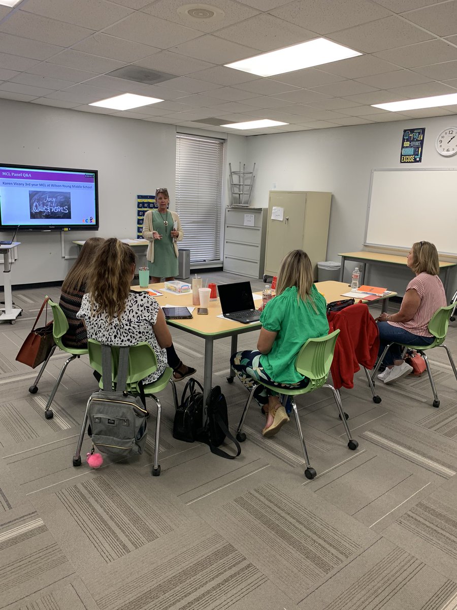Ecisd_OC's tweet photo. Thanks 👏 again 👏 @KarenVicory MCL @wilsonyoungms for providing your expertise to our new MCLs! 🙌#MultiClassroomLeader 

@OppCulture #OpportunityCulture 
@PublicImpact @EcisdTalented https://t.co/TilqOVETjk