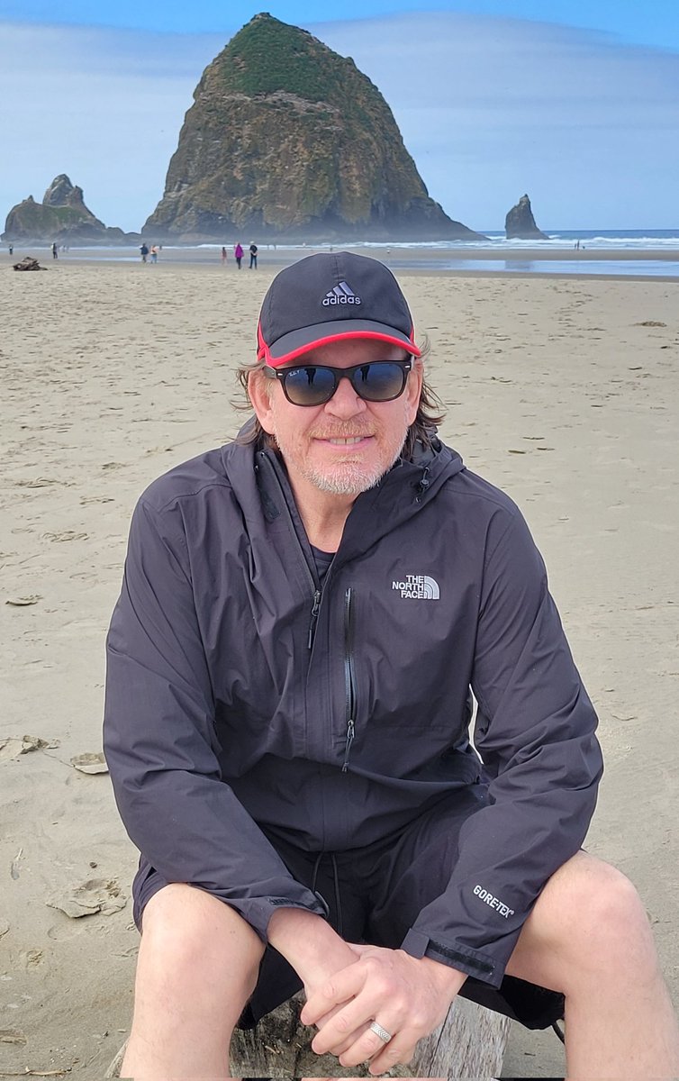 Seeking Boston Marathon tweet media