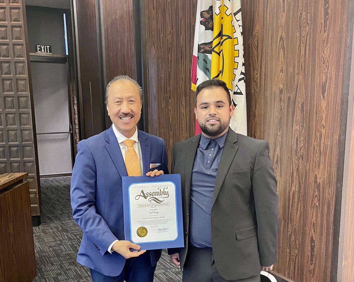 AsmLisaCalderon's tweet photo. Last night, #TeamCalderon joined the community of the City of La Mirada in commemorating Mayor Ed Eng on a successful tenure as Mayor.
His accomplishments and leadership for these past 18 months are to be commended! On behalf of the residents of the 57th district, best wishes! https://t.co/ZNVu3xbZnW