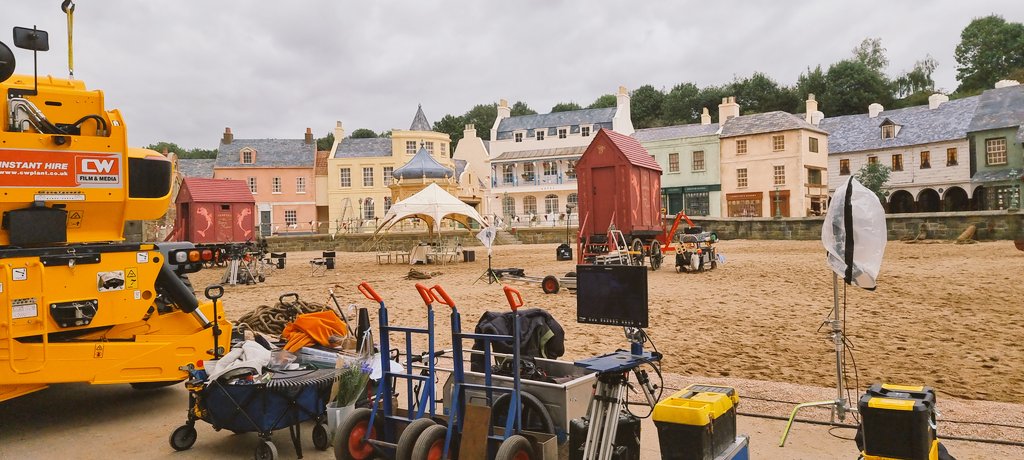 For now 🎈 
#SanditonS2 #itv #perioddrama #childactor #brizkidzcasting