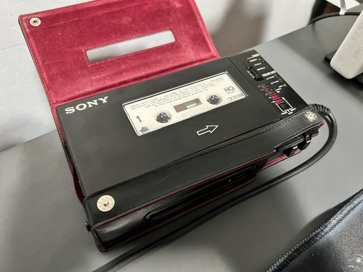 traynoco's tweet photo. Finally got my holy grail Walkman, the D6C Professional Walkman!

Sounds just amazing! Possibly the best wow and flutter I’ve heard in a tape deck.

Breaking it in with R.E.M’s Document, possibly my favourite album of all time!

#walkman #cassette #tapes #d6c https://t.co/ErfjIKCL78
