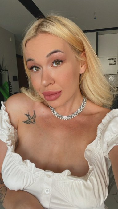 🥟🥟🥟 https://t.co/seyLLcjgFL<a href="/tag/blondie"class="tags"><span>#blondie</span></a><a href="/tag/web"class="tags"><span>#web</span></a><a href="/tag/streamergirl"class="tags"><span>#streamergirl</span></a>