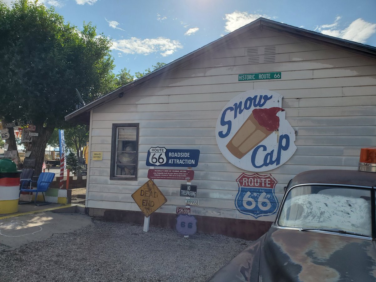 AaronBrown45's tweet photo. @AdvanceAuto #driveofyourlifecontest 
Most memorable trip was a tour of Route 66 with my wife.  It was so much fun seeing the nostalgia along the Mother Road!  We went from St Louis to  CA and explored as much as we could.  Can't wait to do it again. https://t.co/qbJhlhSpCS