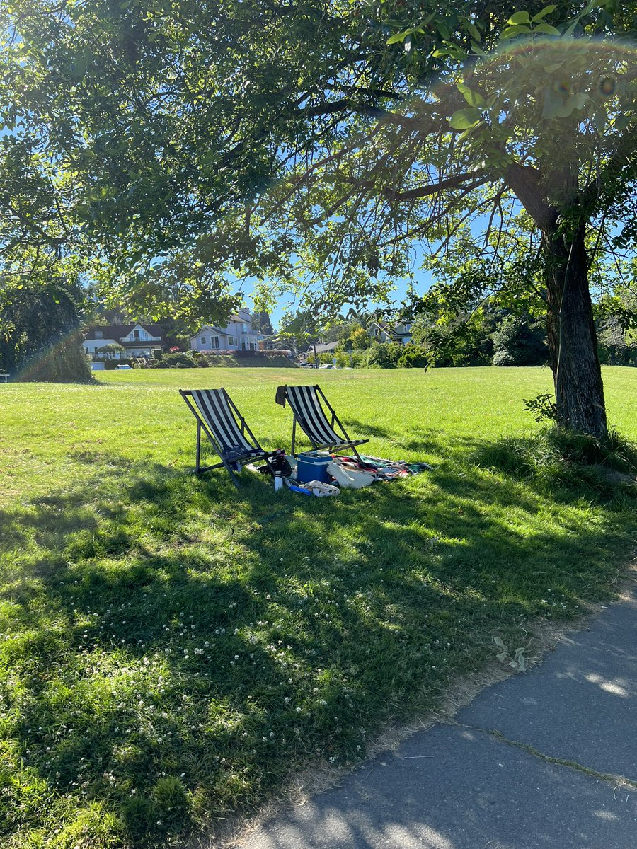 mtbkeb's tweet photo. @beneaththesur10 It was a sunny Monday with my honey. https://t.co/QDBbHGy56H