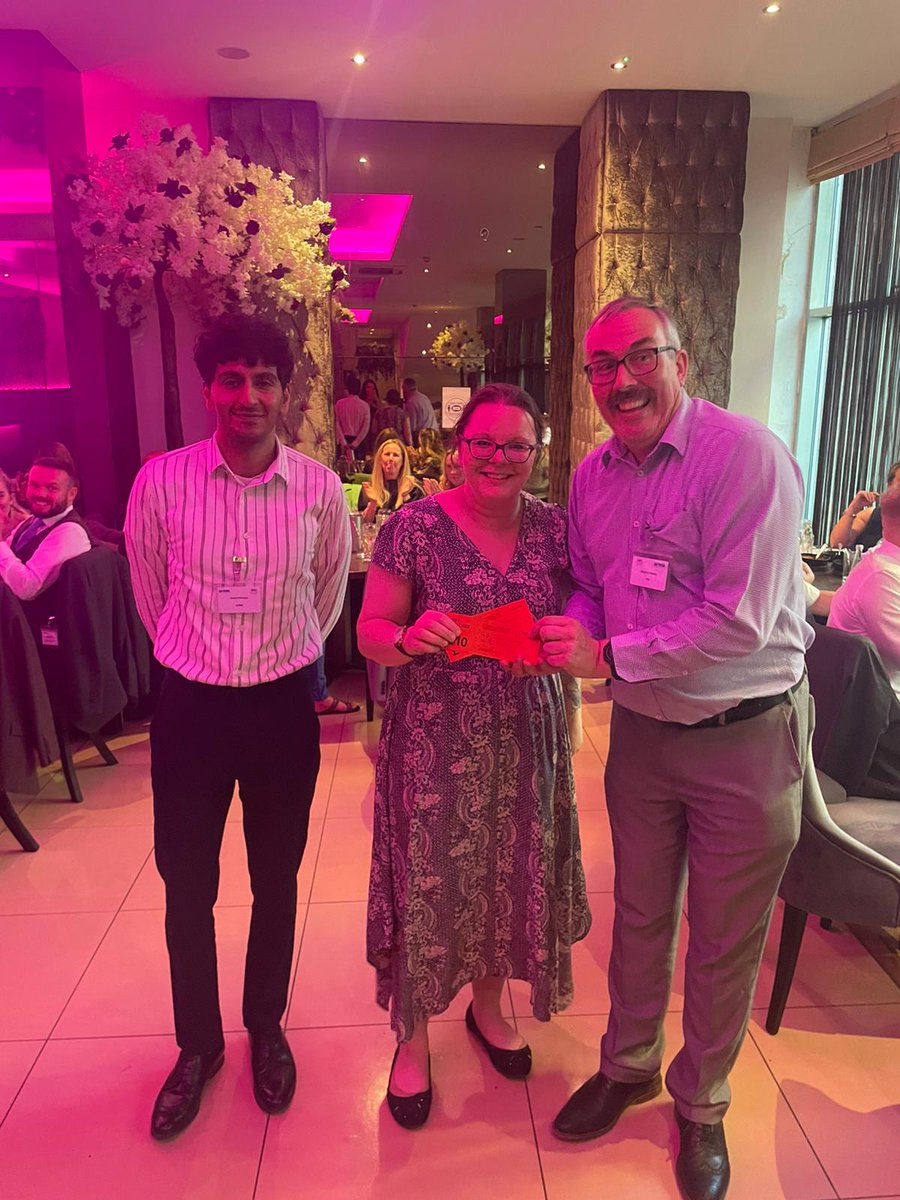AdrianLawCosts's tweet photo. Thanks to @amratkhorana for the welcome to the @AvMAuk curry night in Manchester and thanks for your assistance with the raffle draw #Manchester #currynight #AvMACurry #AvMA40years https://t.co/DFw5VJhIVw