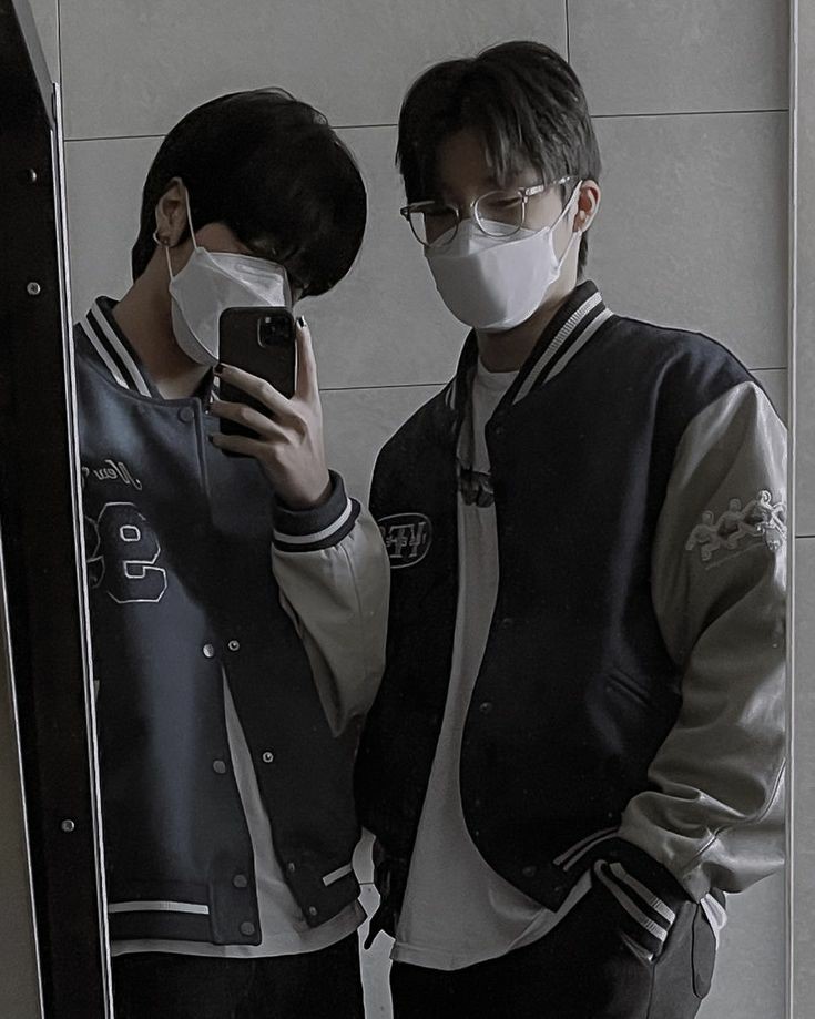 masheesho's tweet photo. Ctrl + Z
— #hajeongwoo short filo au

Three times which Trenton Park got in trouble; known for being the resident bad boy, never learn his lessons, now his boyfriend, Conor Watanabe, patiently deals with him. 

Ft. Chaotic friends (mostly them siguro) https://t.co/gMJ6XrQoRQ