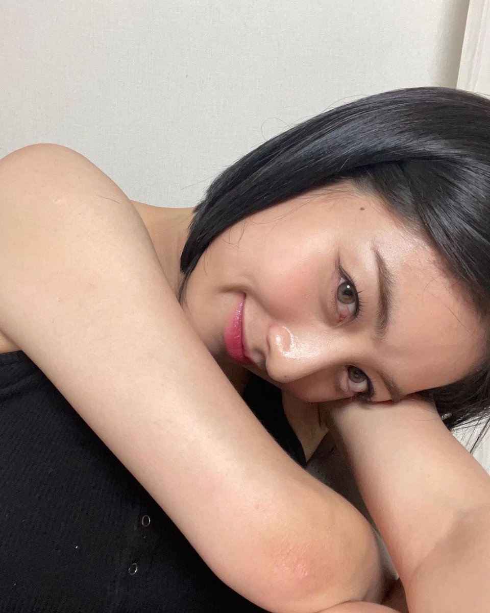 twcjihyo_'s tweet photo. Have a nice day everyone~ https://t.co/qIraW6b5tL