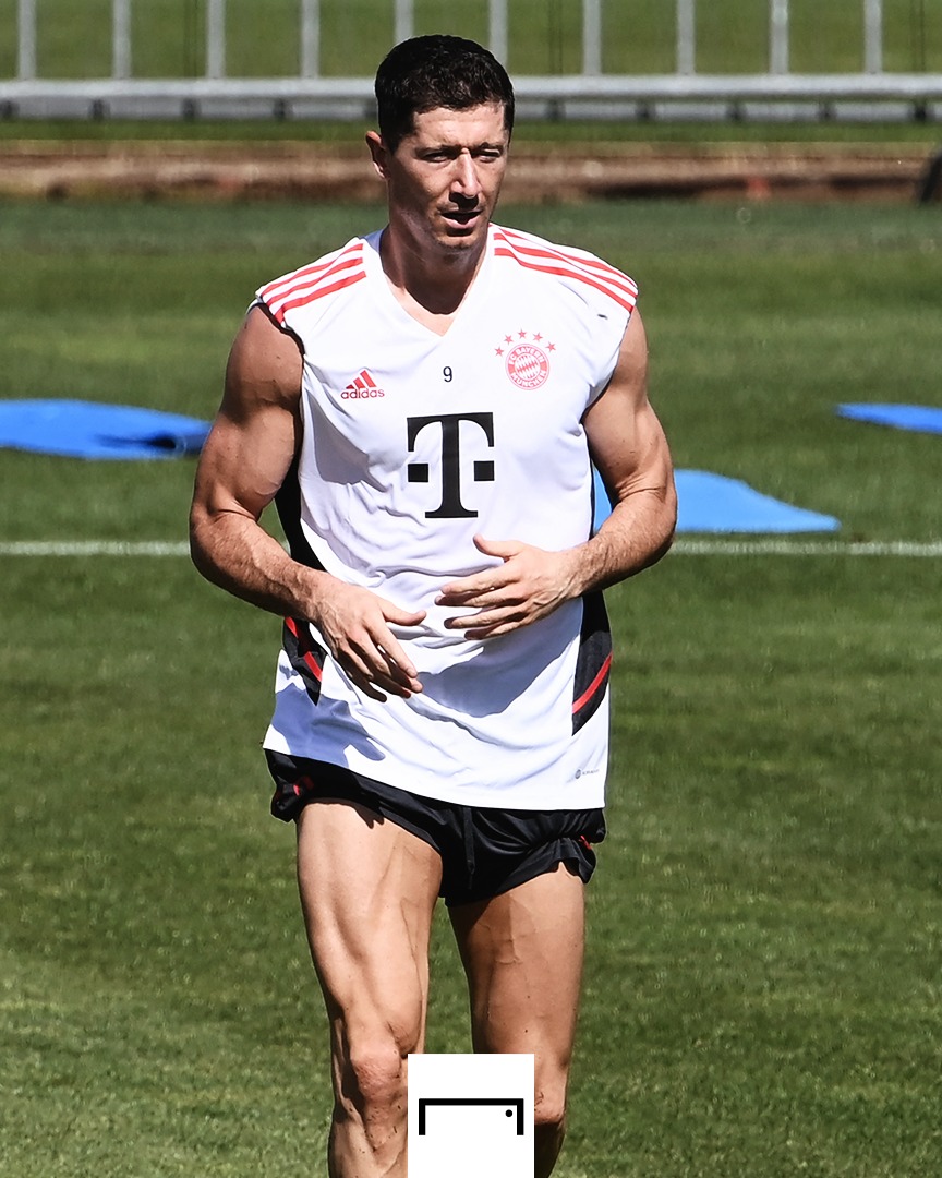 قريباً تكن مع برشلونة