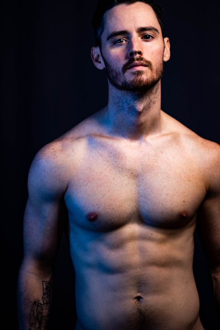 Do u like my freckles? 🥹 https://t.co/UiHp2KS0KC