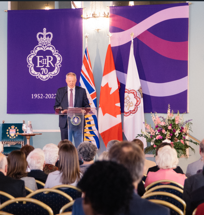 PCUWC's tweet photo. Head of College, Craig Davis recently shared more details about our new Climate Action Leadership Diploma Program the Victoria Foundation’s event for donors at Government House.

More here -->https://t.co/5orImwEPJ8

#climateaction #craigdavis #pcuwc #CALD #Victoriafoundation https://t.co/ibooNcESB2