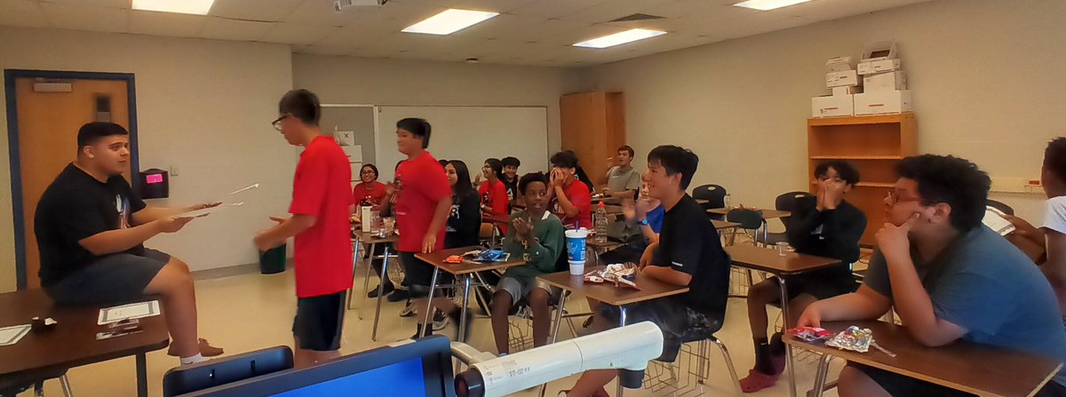LT_MinervaH's tweet photo. Last day of ACE Club LT Summer Basketball Camp and the room was still busting at the seams! Students we're excited to receive their sportsmanship awards.Proud @NISDLearningTre @LT_StephanieS @NISDJones @NISD_Rayburn @NISDRoss @EarlRudderMS #ACESummerCampLT
Thanks Coach Ramirez! https://t.co/HewFYGg55r