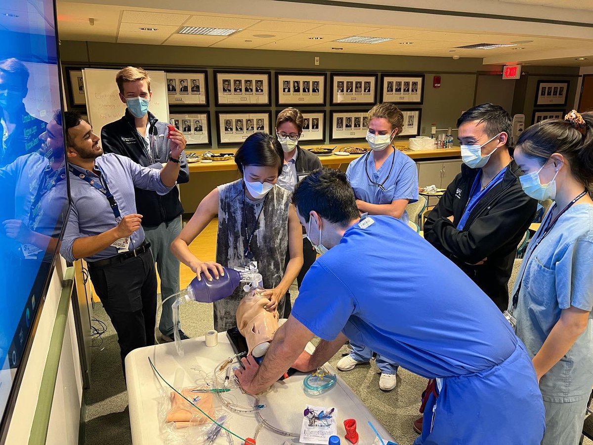 DrGregFarwell's tweet photo. What could be better than spending a couple of hours doing surgical simulation with the future of our specialty (PENN ENT interest group)? Not much! Stay tuned tomorrow for a cool post! @Penn_ENT #futureENT https://t.co/5nwuYTy9Pn