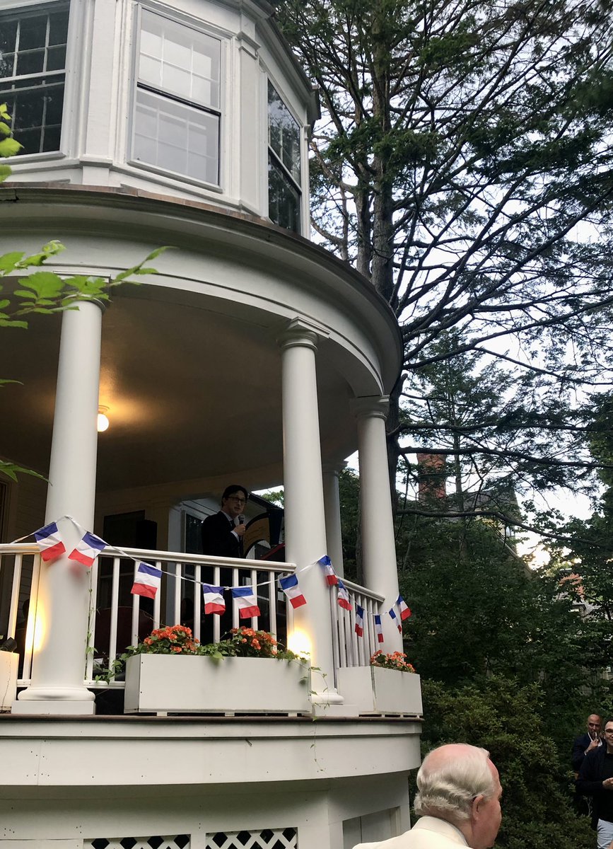 Happy #BastilleDay to the wonderful 🇫🇷 community of New England and to all of our 🇺🇸 friends! A pleasure hosting our partners at the Residence ft. a moving farewell speech from CG <a href="/ArnaudMentre/">Arnaud Mentré</a>, looking back on his 4 years in Boston &amp; the long-lasting bond between our two nations