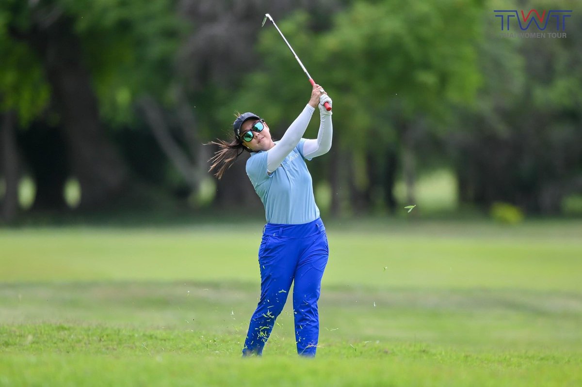 princess_ja's tweet photo. “Fresh cut grass, birds chirping”Final Round of the SAT-TWT Open at Royal Hua Hin Golf Course! 💪
.
.
.
.
#swingdishsquad #sparms #bodybynat #skechers #swingdish #sparmsthailand #TWT #thaiwomenstour #roadtoworldranking #bodybynatperformance https://t.co/3kzty9KraL