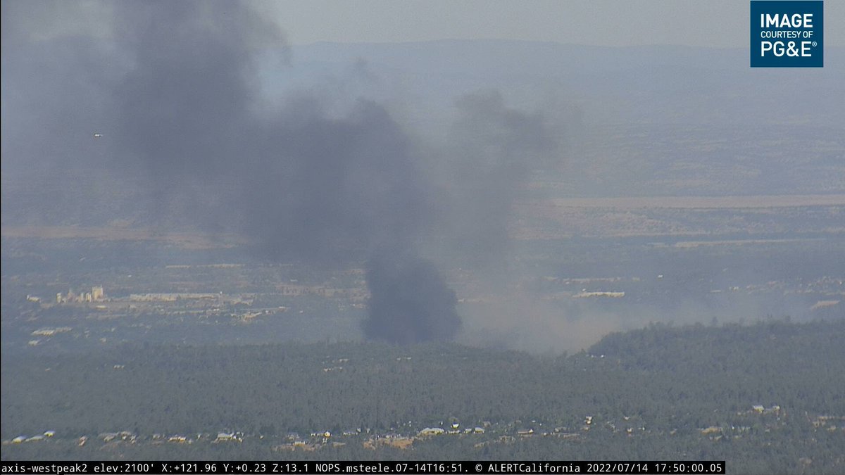 ShastaPSNews's tweet image. #PeterFire from West Peak