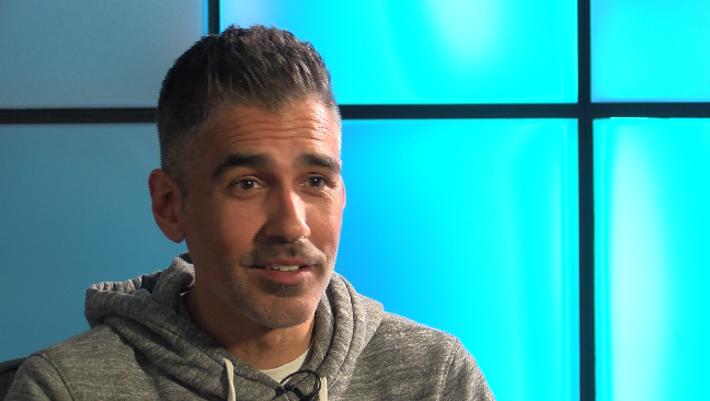 AdamChodak's tweet photo. Despite his storybook music career and opportunities to move to LA and Nashville, @elviofernandes of Daughtry has stayed in Rochester. The why has a lot to do with what starts up next week in #ROC. We get into that tonight on @News_8 at 11. #AdamInterviews https://t.co/rkAN73jTiP