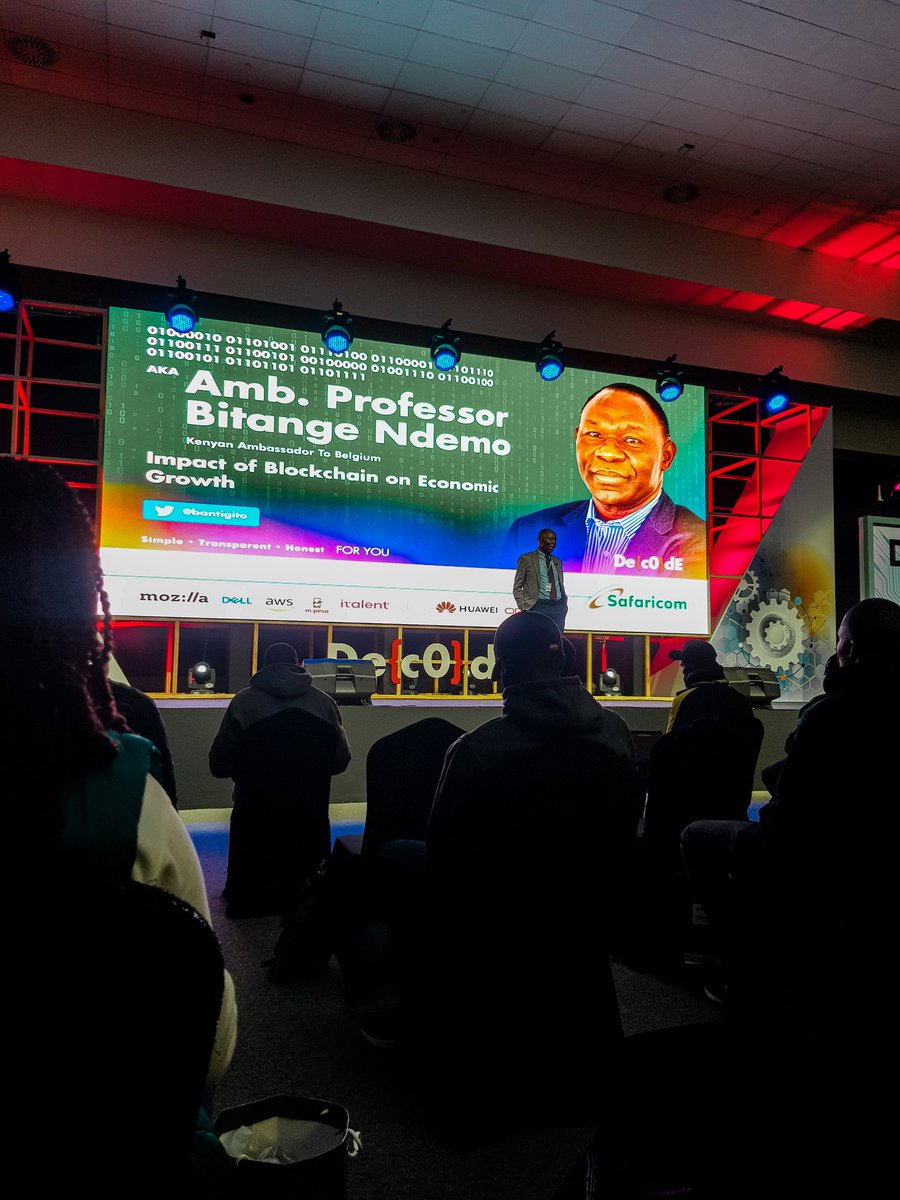 Ndekei_'s tweet photo. "We must collaborate and stop this mentality of solo working. Its through collective effort that we build this industry." - Amb. Prof. Bitange Ndemo

#SafaricomDecode #SafaricomEngineeringSummit https://t.co/HyTVcqpiB5