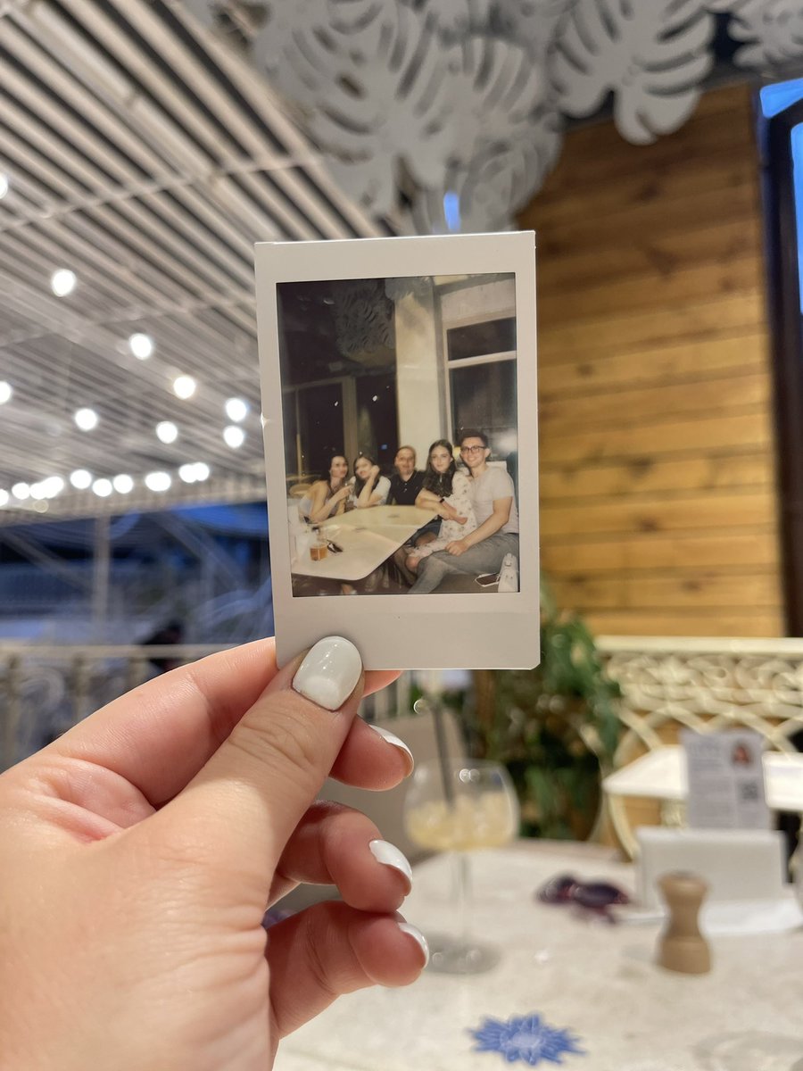Вчора був вечір з близькими, зараз як ніколи ціную такі вечори ❤️