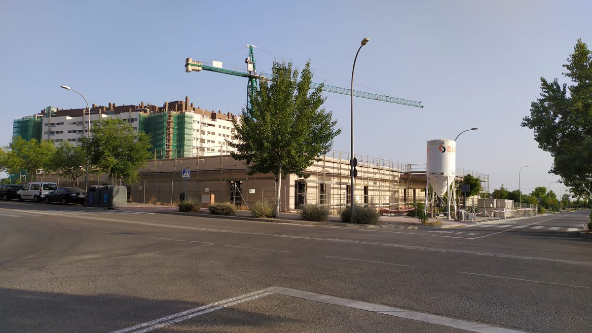 avpaudevallecas's tweet photo. La nueva escuela infantil del #EnsanchedeVallecas no estará lista para enero, sino para septiembre. ¡8 meses de retraso! 
@MADRID
 ¿qué solución hay para las familias que habían obtenido plaza? ¿E.I. privada y sin beca? https://t.co/0PEdLdBRTf