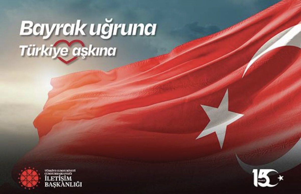 Bayrak uğruna Türkiye aşkına🇹🇷❤️#DemokrasiveMilliBirlikGünü