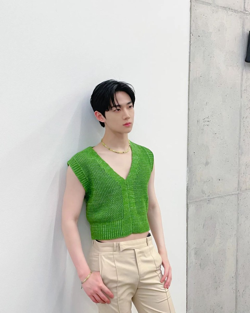 tpstanalytics's tweet image. Update of Hanbin, Hyeongseop and Eunchan on instagram

#템페스트 #TPST #TEMPEST @TPST__official @TPST_twt