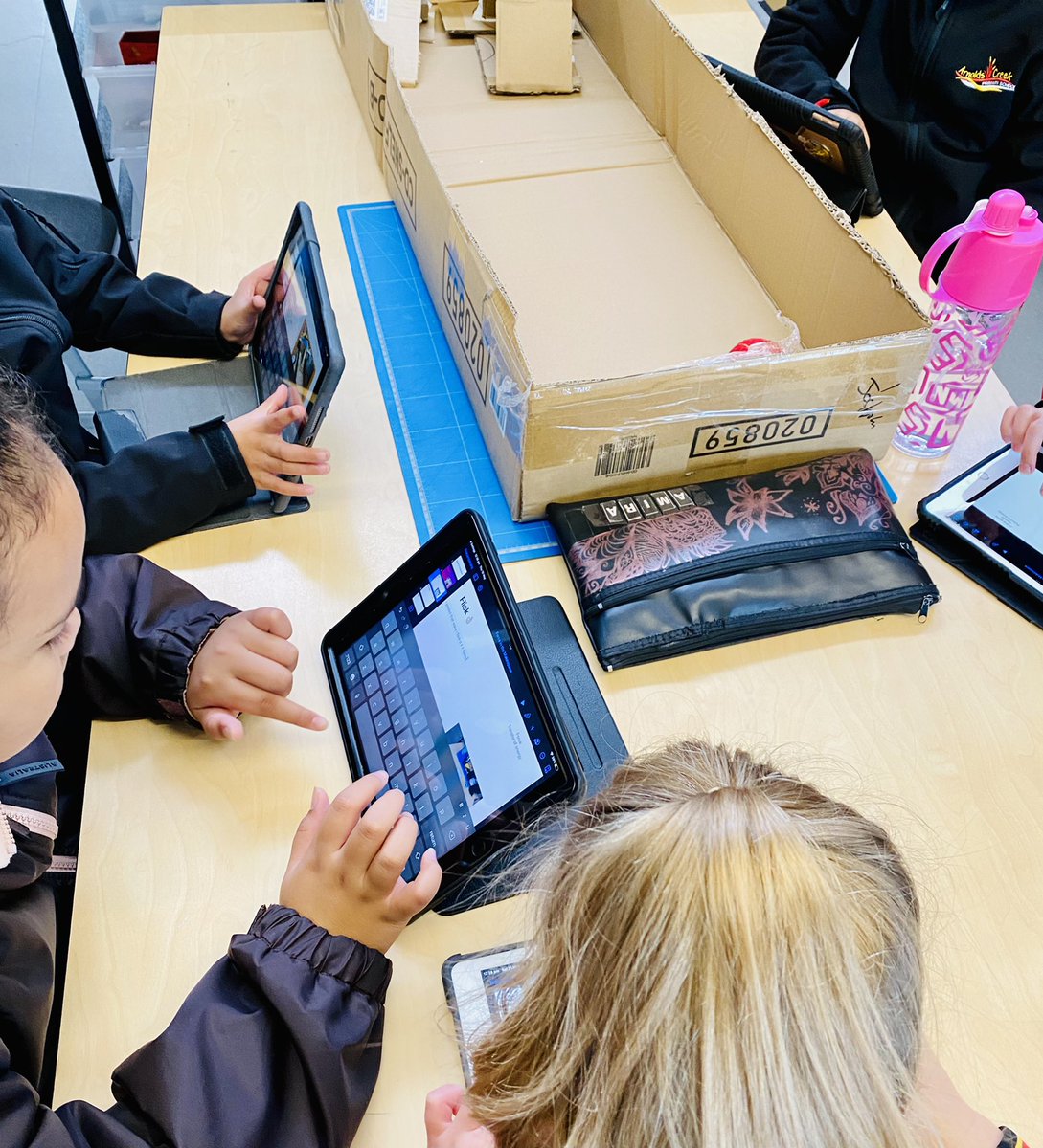 coby_mr's tweet photo. Love the versatility of #keynote 😍

Today students are hypothesising, testing and reflecting while documenting their learning along the way! 🎾 🎢 

🕵🏻‍♂️🕵🏽🕵🏿‍♂️🕵🏼‍♀️

#ForceAndMotion
#NewtonsLawsOfMotion
#FestivalOfLearning https://t.co/qHCZYCGzKT