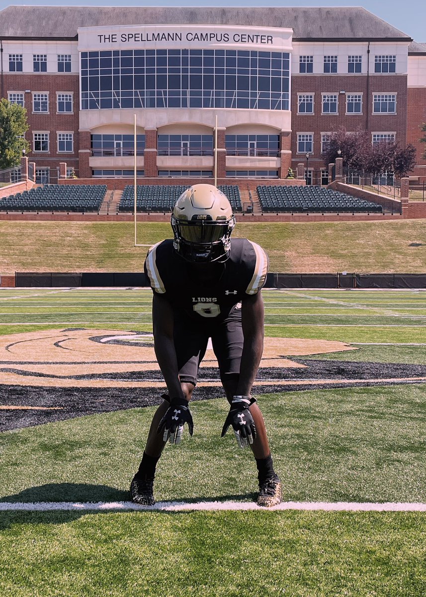 Treyp_16's tweet image. Had me a great unofficial today at @LindenwoodFB Thank you for the hospitality for me and my family. @stugfb @Baldwin_CoachBB @CoachAntJones36 @EricInama @JaguarsBss
